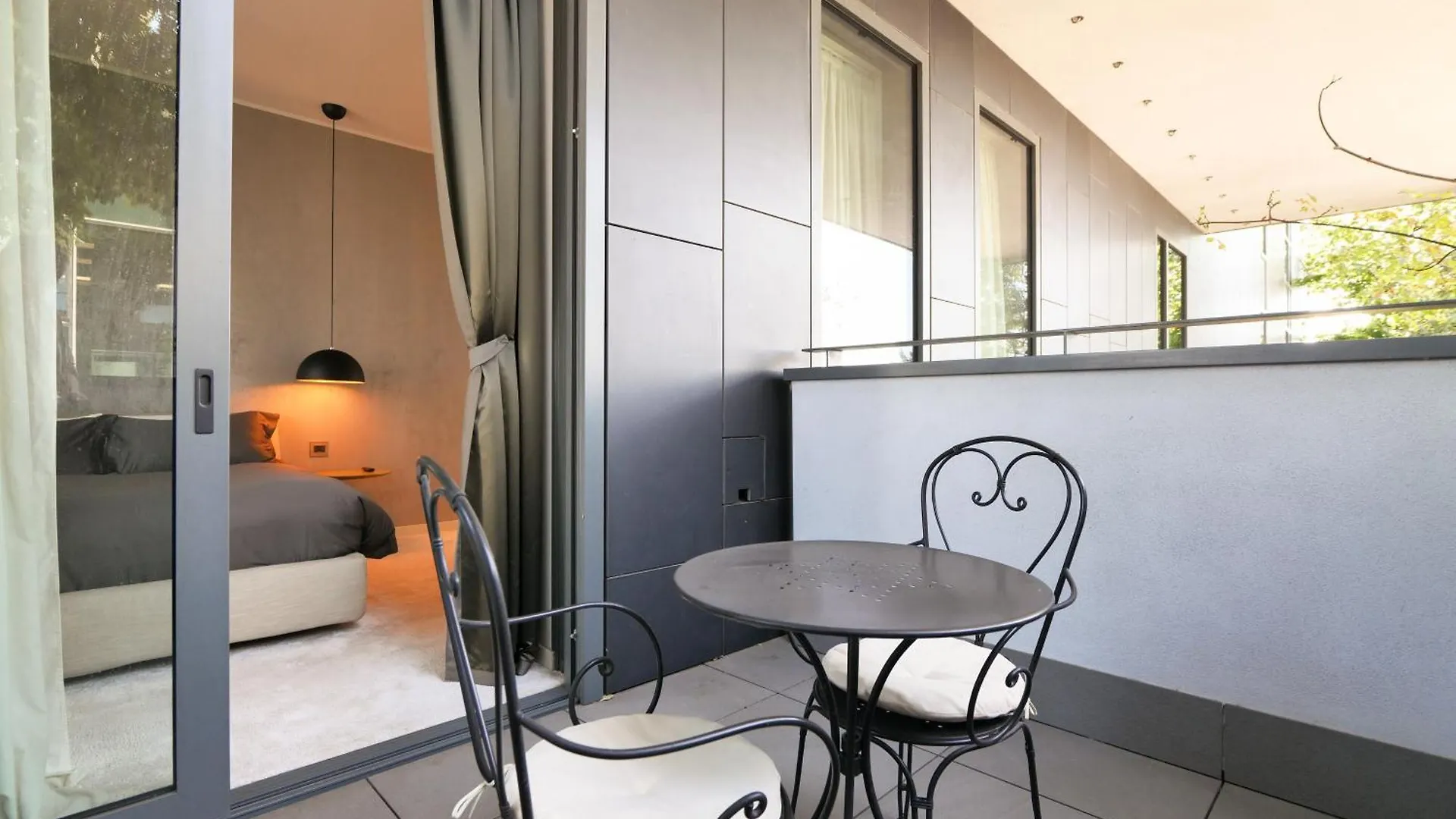 Luxury Suite In Bosco Verticale Milano Isola Apartment Milan