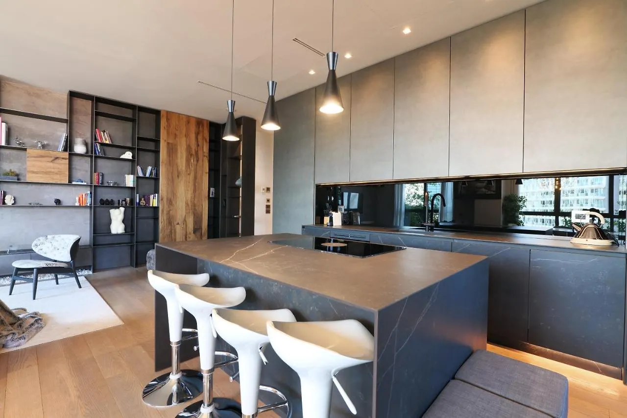 Luxury Suite In Bosco Verticale Milano Isola Apartment