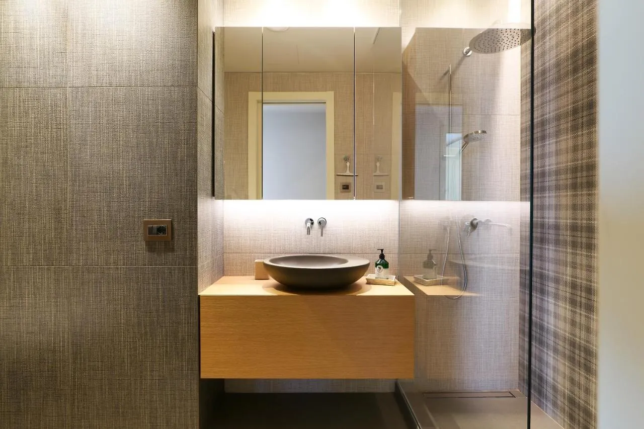 Apartment Luxury Suite In Bosco Verticale Milano Isola
