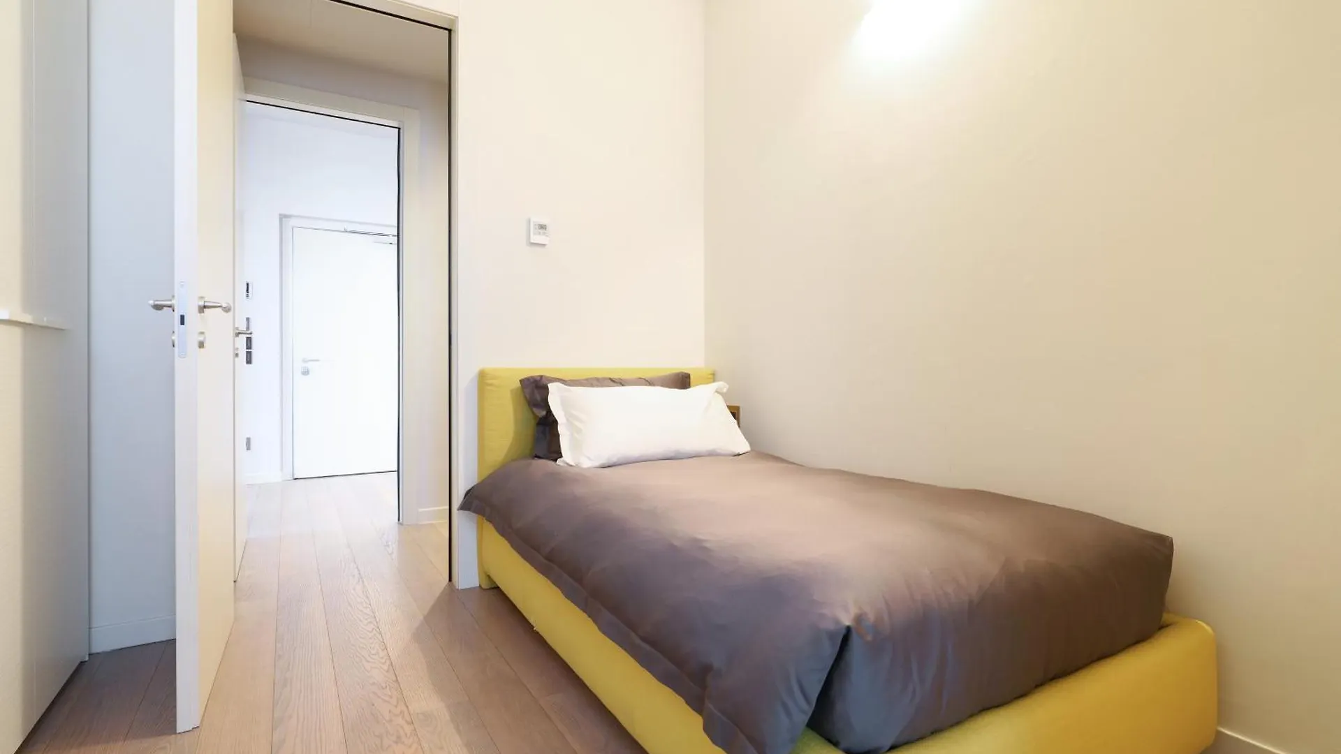 Luxury Suite In Bosco Verticale Milano Isola Italy